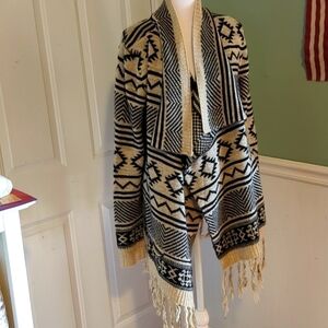 Blu Pepper Large Tribal Open Front Poncho Sweater